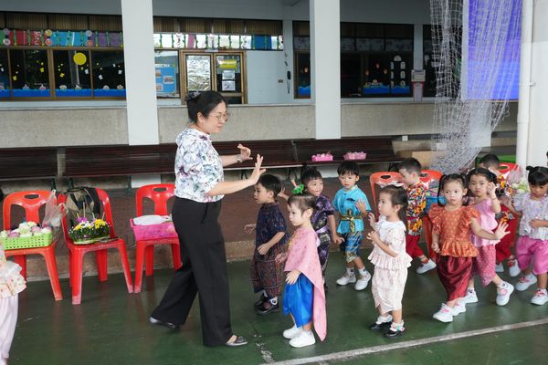 โรงเรียนปรีชานุศาสน์